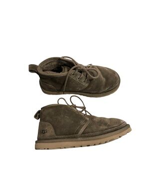 UGG Neumel Chukka Casual Suede Boots Womens Size 7 Burnt Olive Green